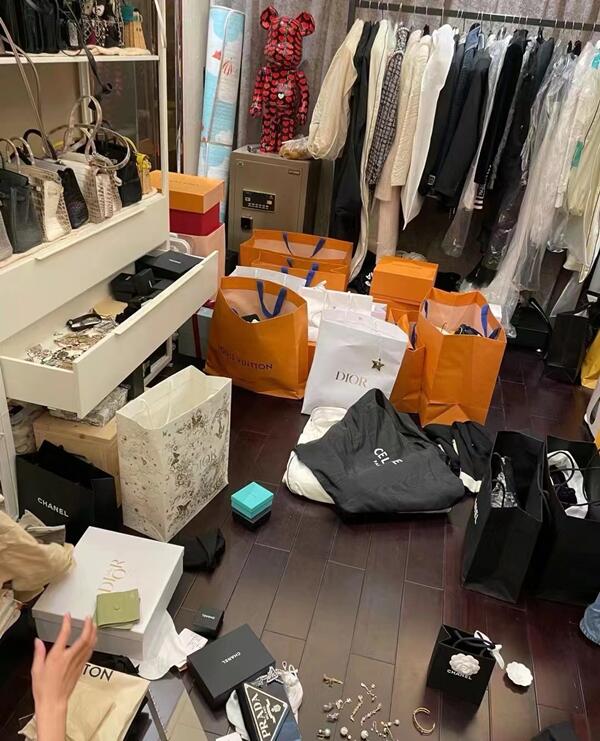 吴忠回收顶奢鞋服